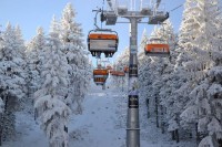 Na Klínovci začala lyžařská a snowboardová sezóna